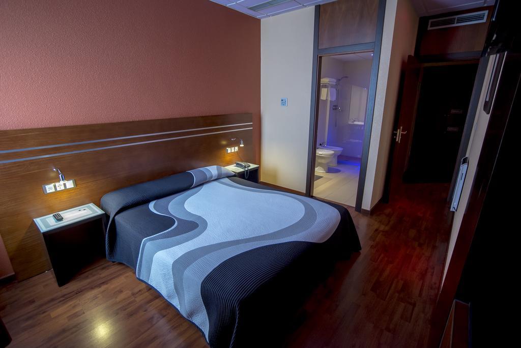 אוביידו Motel Los Abedules חדר תמונה